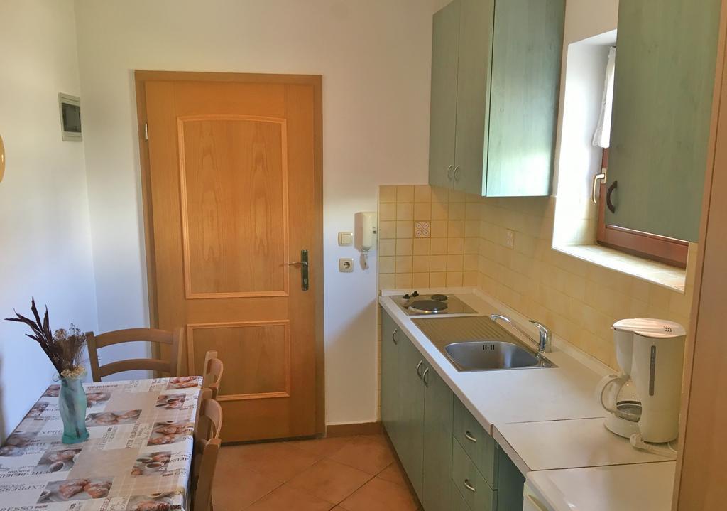 Apartman Frane Krk Town Eksteriør billede
