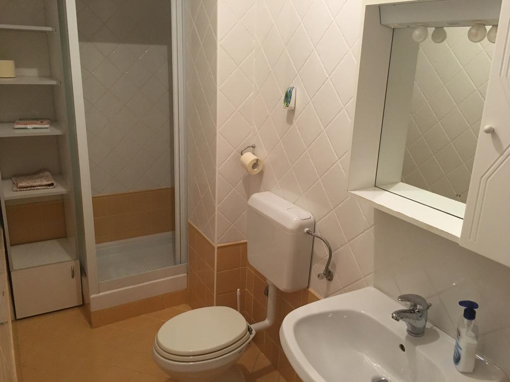 Apartman Frane Krk Town Eksteriør billede