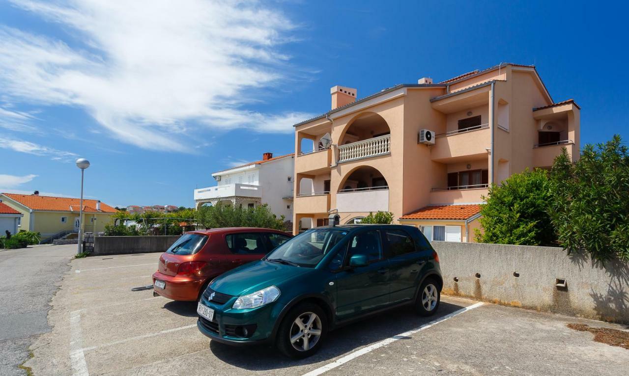 Apartman Frane Krk Town Eksteriør billede